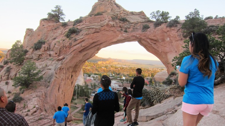 Picture of students visiting Window Rock